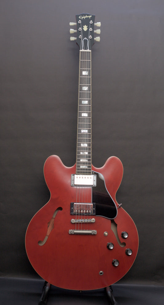 Epiphone Inspired by Gibson Custom 1962 ES-335 Reissue – Sixties Cherry