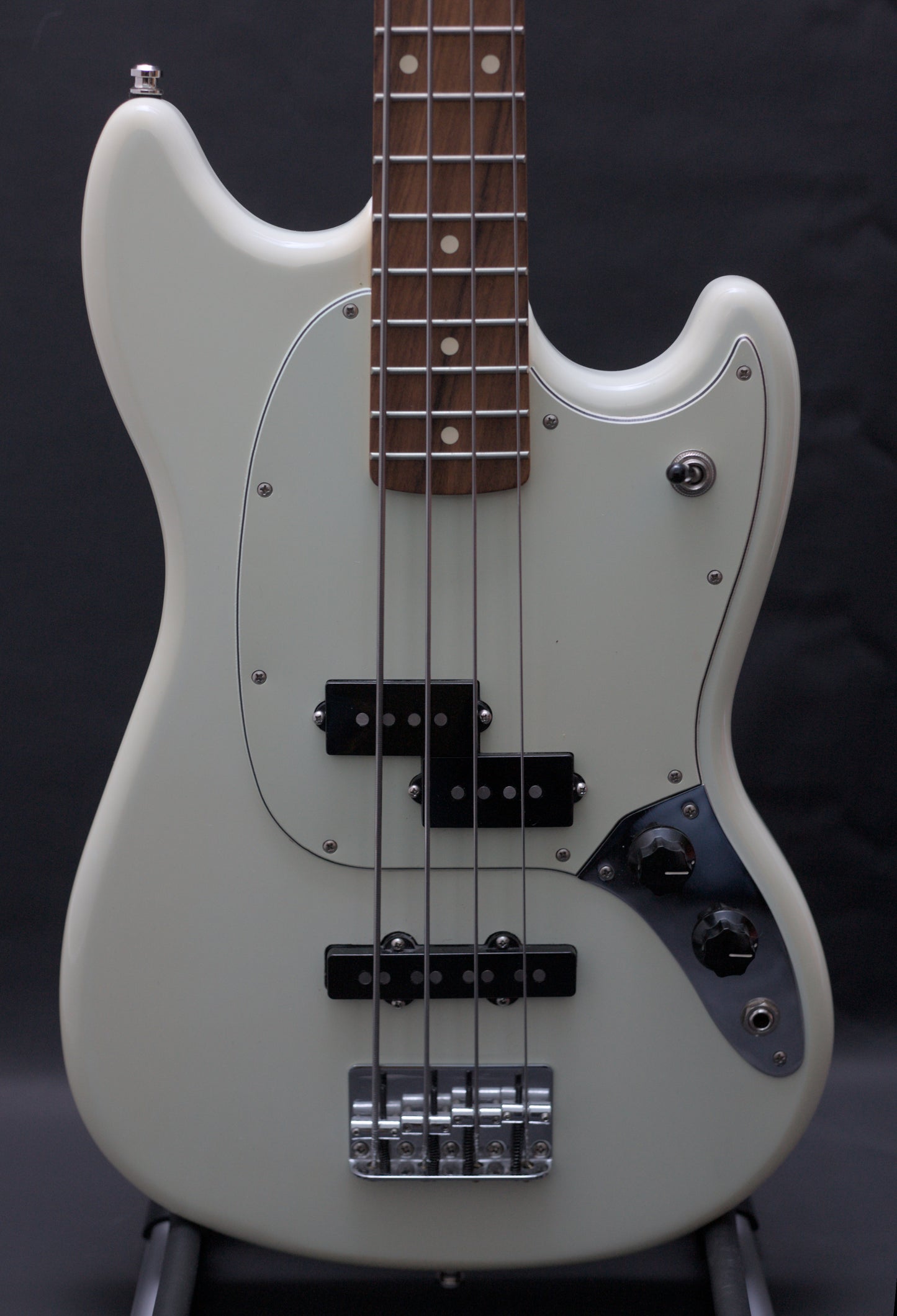 Fender Offset Series Mustang Bass PJ - Sonic Blue w/ La Bella Flatwounds