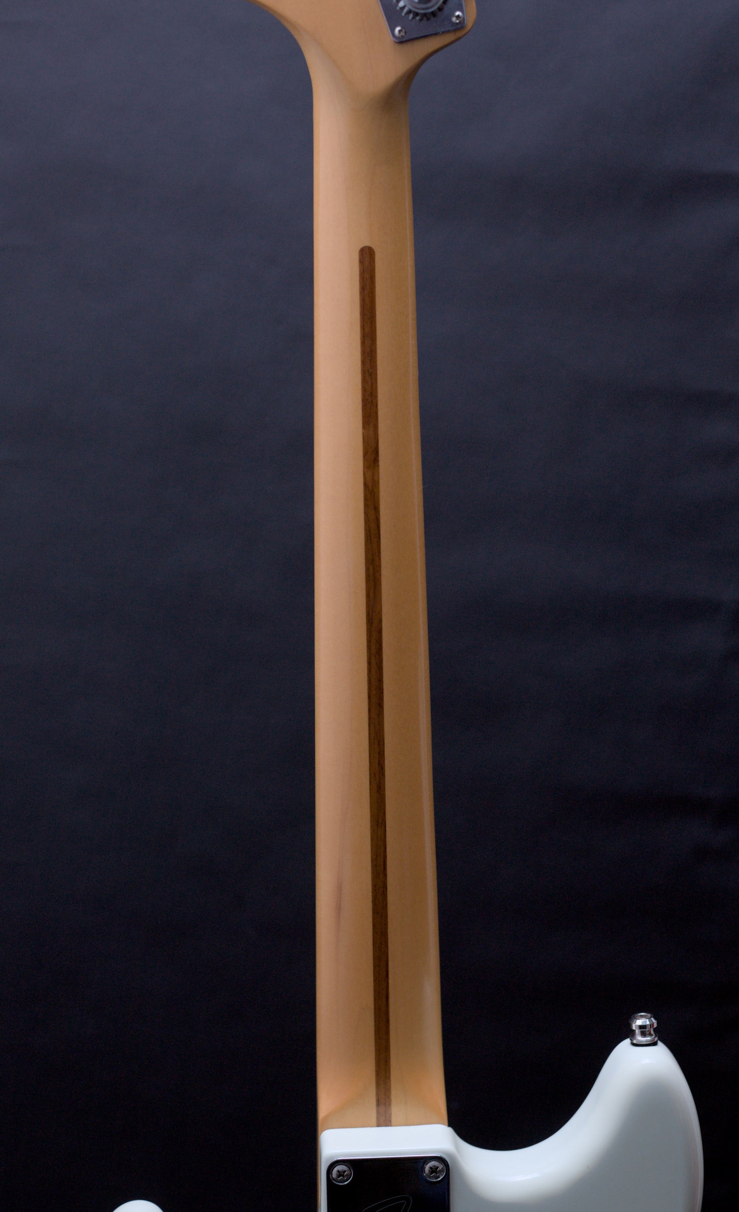 Fender Offset Series Mustang Bass PJ - Sonic Blue w/ La Bella Flatwounds