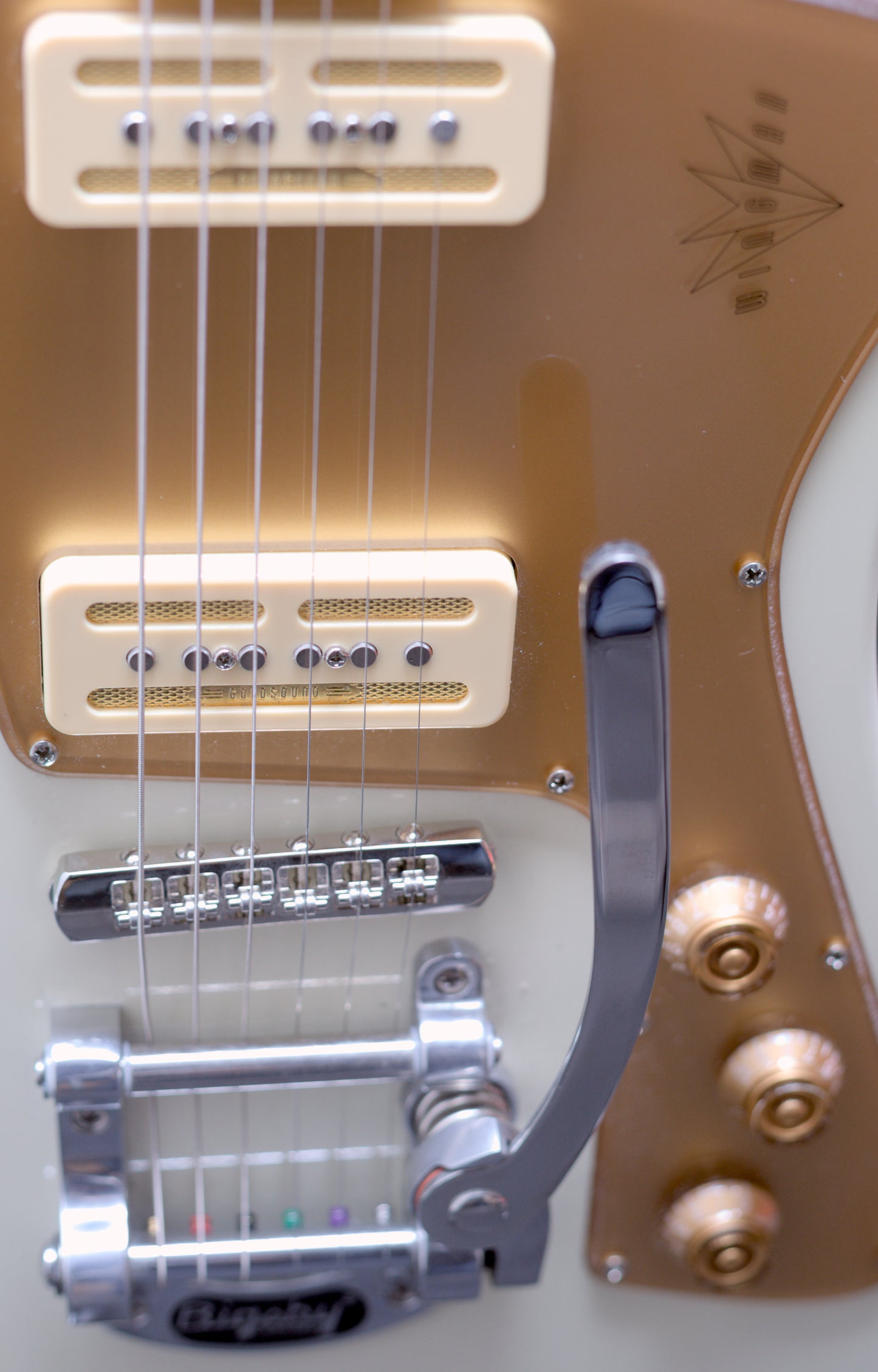 Baum Wingman Original Series with Bigsby 2022 - Vintage White