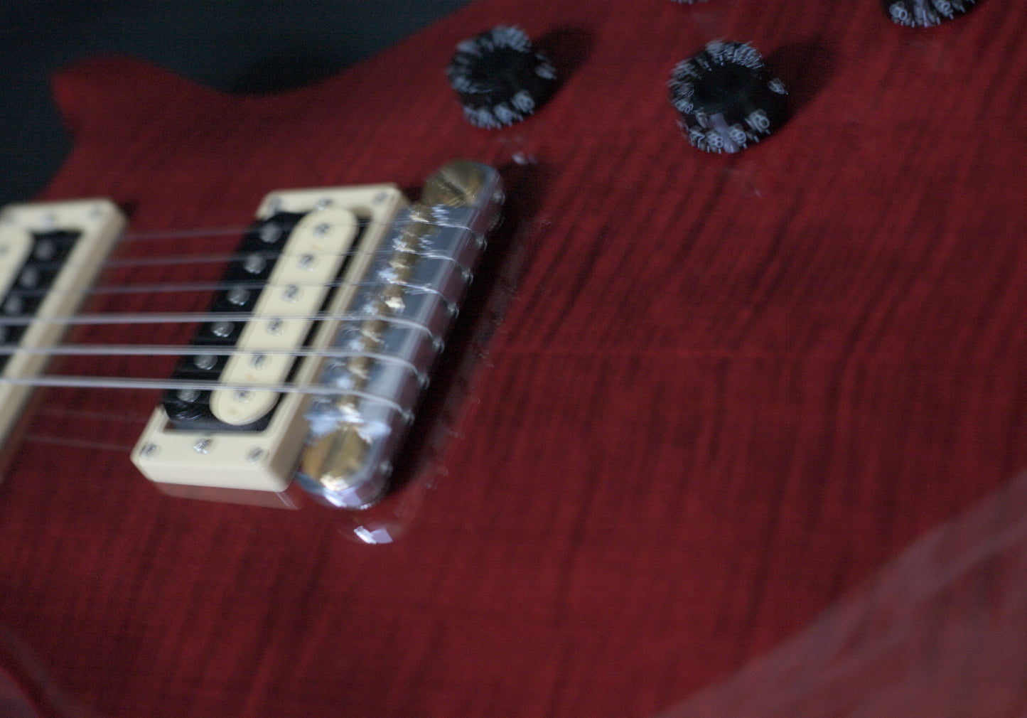 PRS SE 245 - Scarlet Red - Rosewood board - Made in Korea, 2011