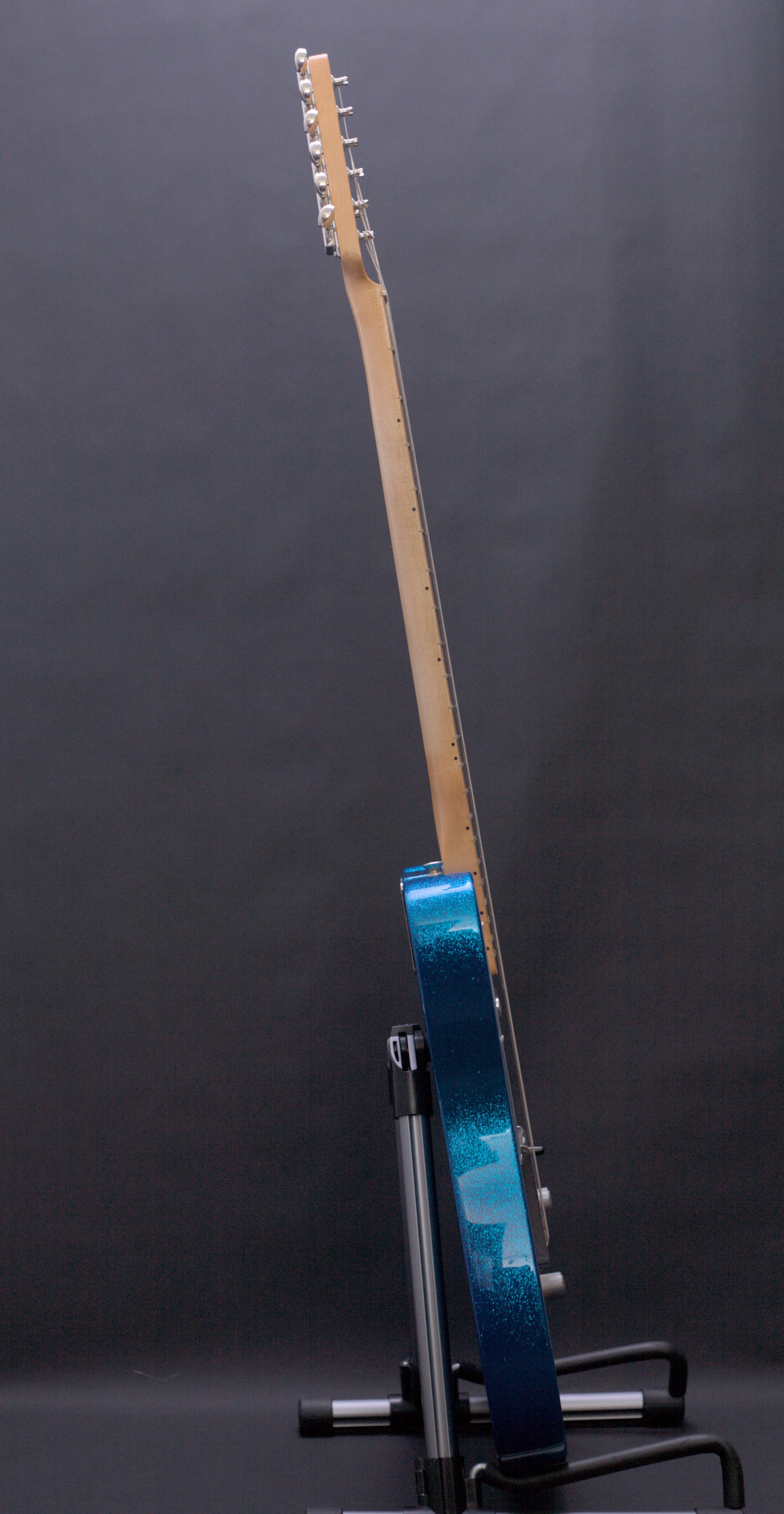 Fender J Mascis Signature Telecaster, Bottle Rocket Blue Flake