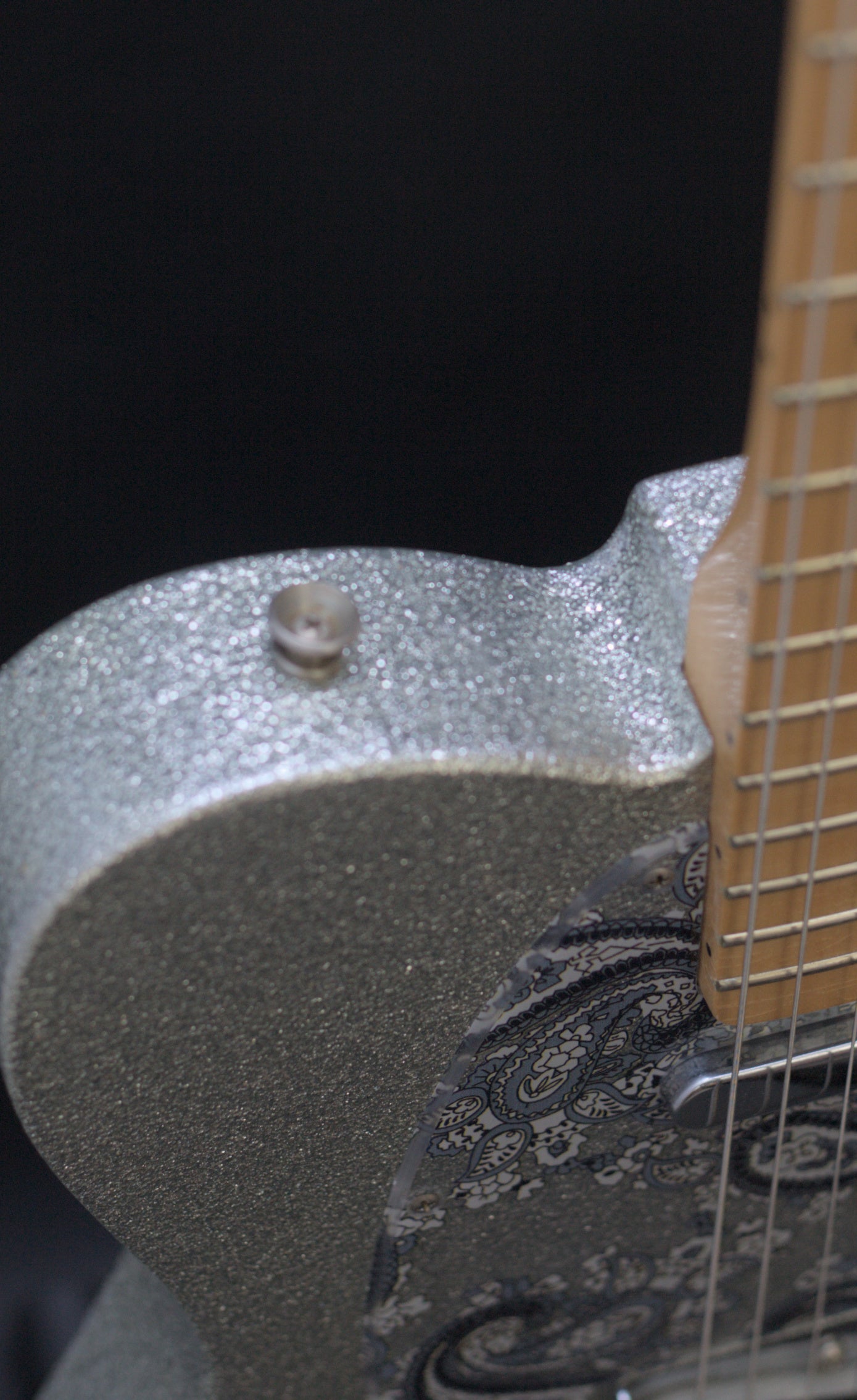 Fender Brad Paisley Road Worn Telecaster, Silver Sparkle, 2017 - 5.95lbs