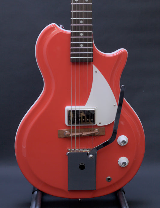 Supro Americana Series Belmont 1572 Vibrato  - Poppy Red with original 1960s case