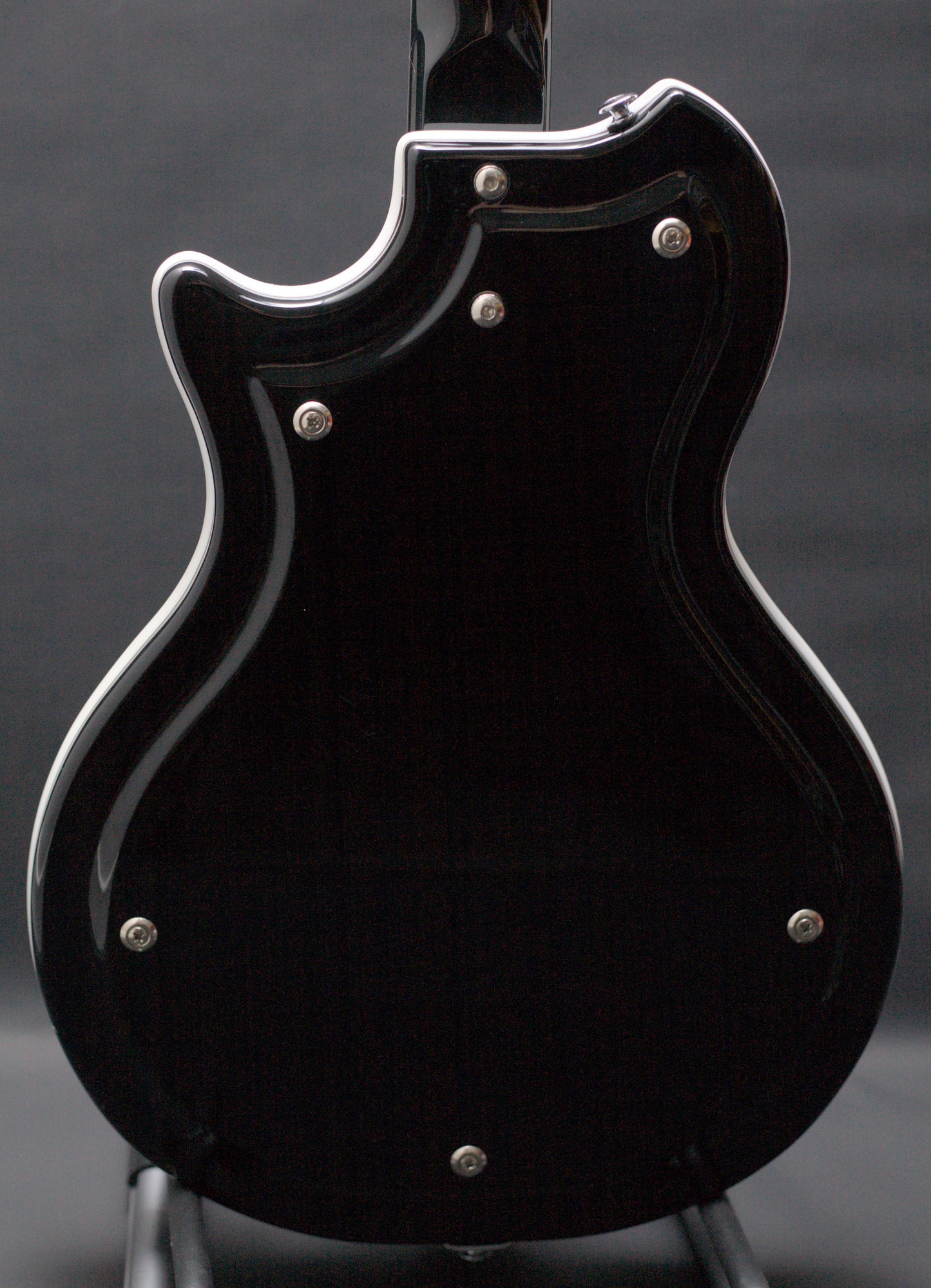 Supro Americana Series Black Holiday 1575JB with Bigsby - Jet Black