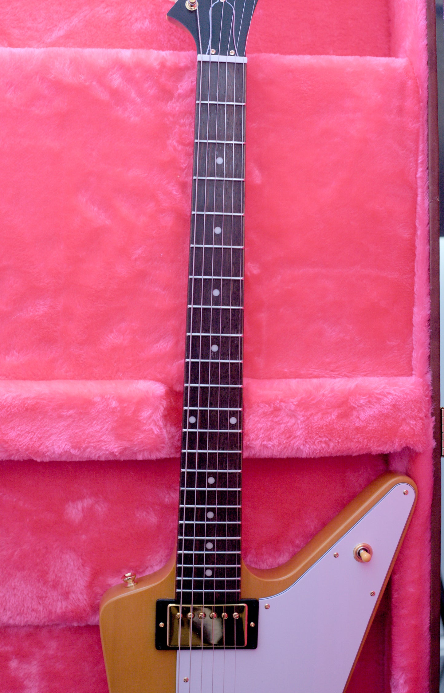 Epiphone "Inspired By Gibson" Custom 1958 Korina Explorer - Aged Natural - White Pickguard