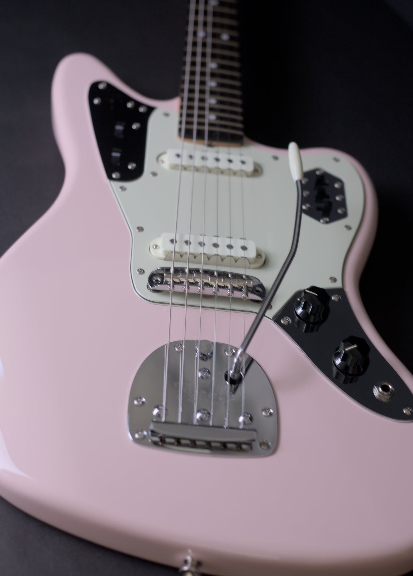 Fender Japan Limited Edition Traditional 60's Jaguar Shell Pink w/ Matching Headstock - 7lbs 4oz
