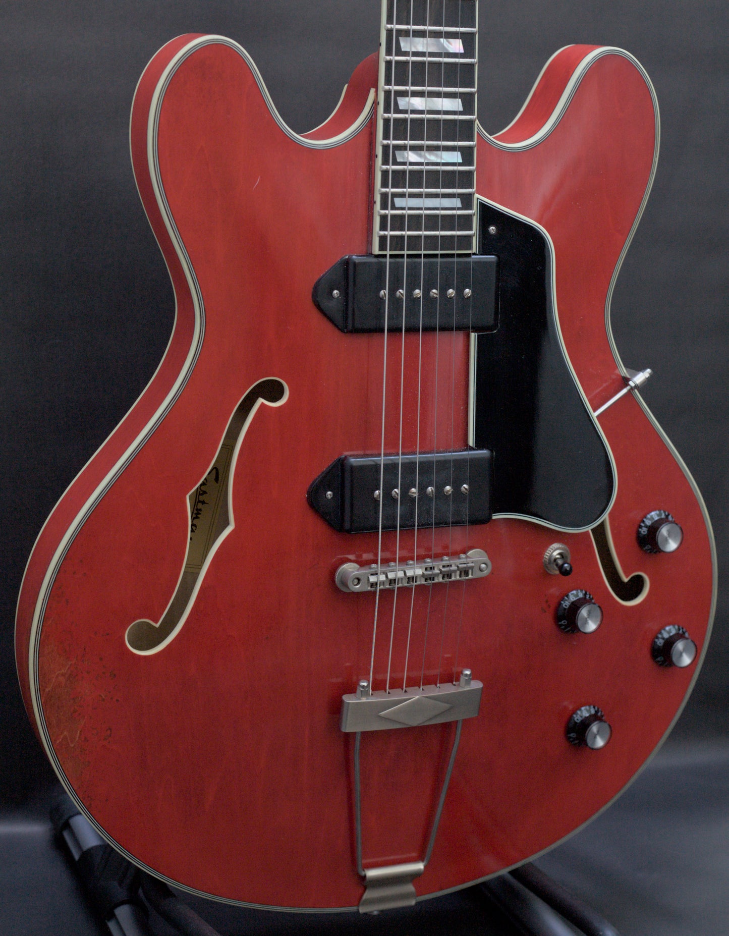 Eastman T64/V-RD Thinline 2022- Antique Red Varnish - MINT