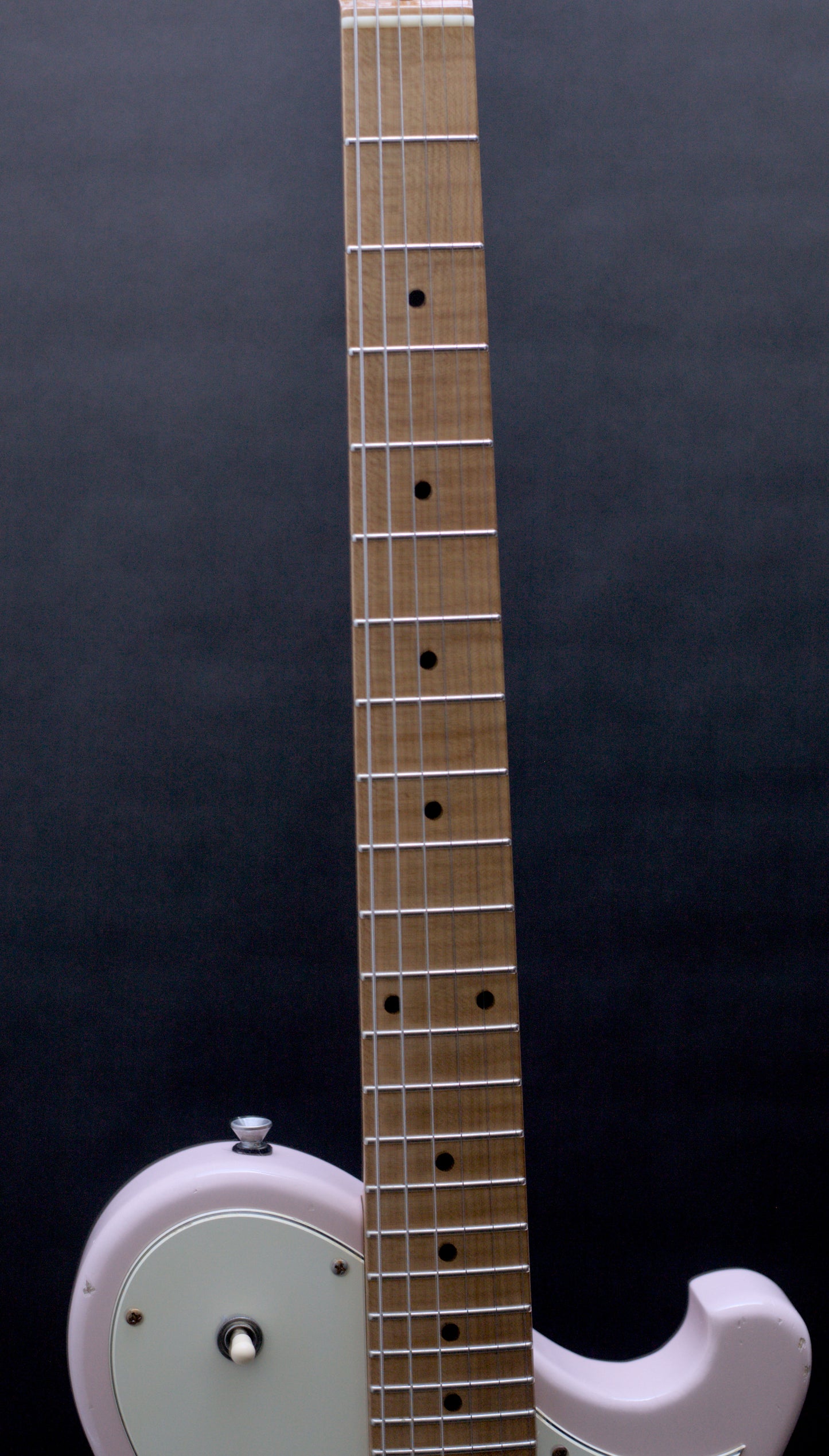 Seth Baccus Shoreline JM H90, Roasted Flame Maple Neck, Aged Nitro Shell Pink
