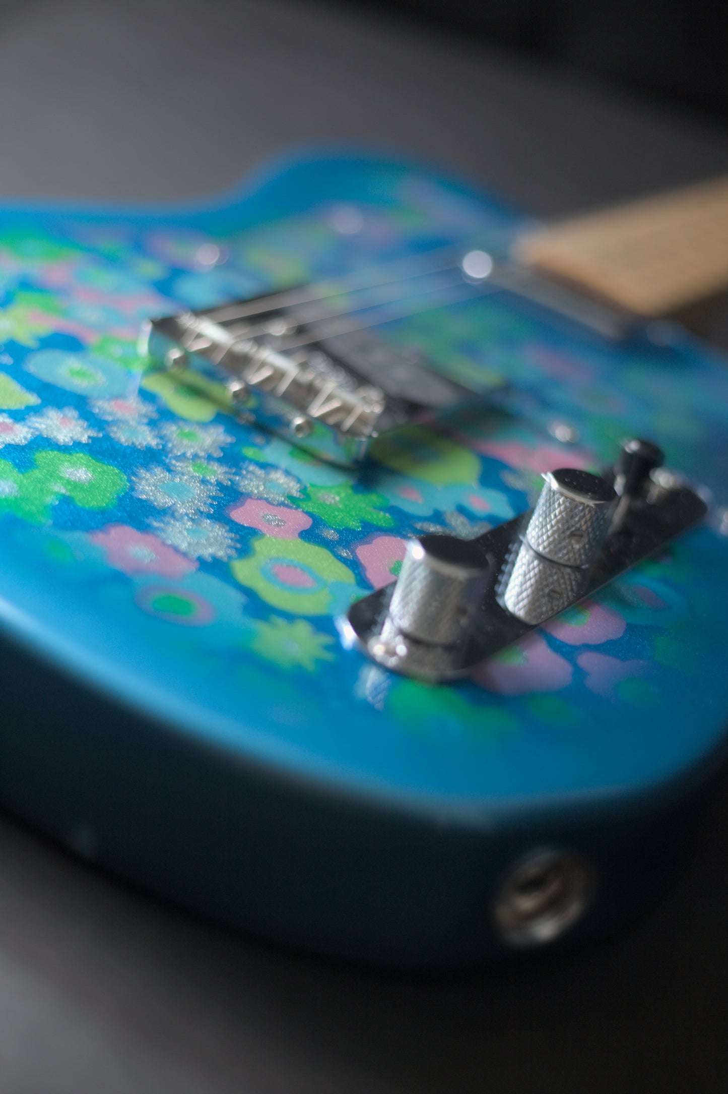 Fender TL-69 Blue Flowers Telecaster 2014, Made In Japan in hard case