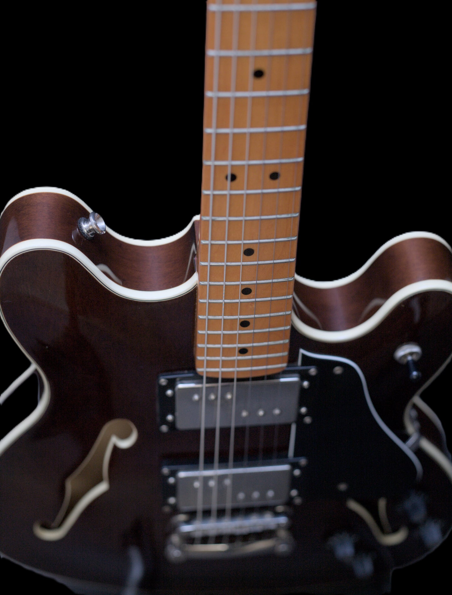 Squier Classic Vibe Starcaster - Walnut