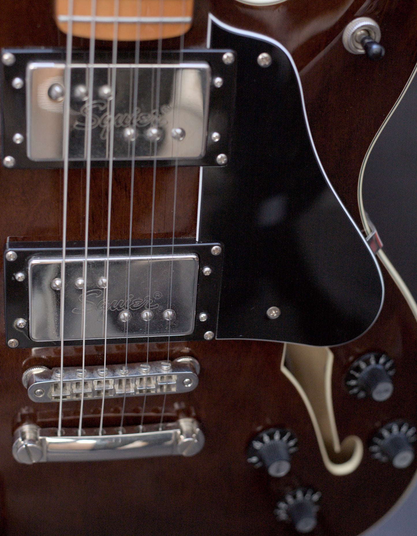 Squier Classic Vibe Starcaster - Walnut