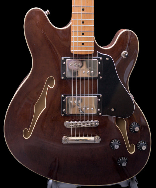 Squier Classic Vibe Starcaster - Walnut