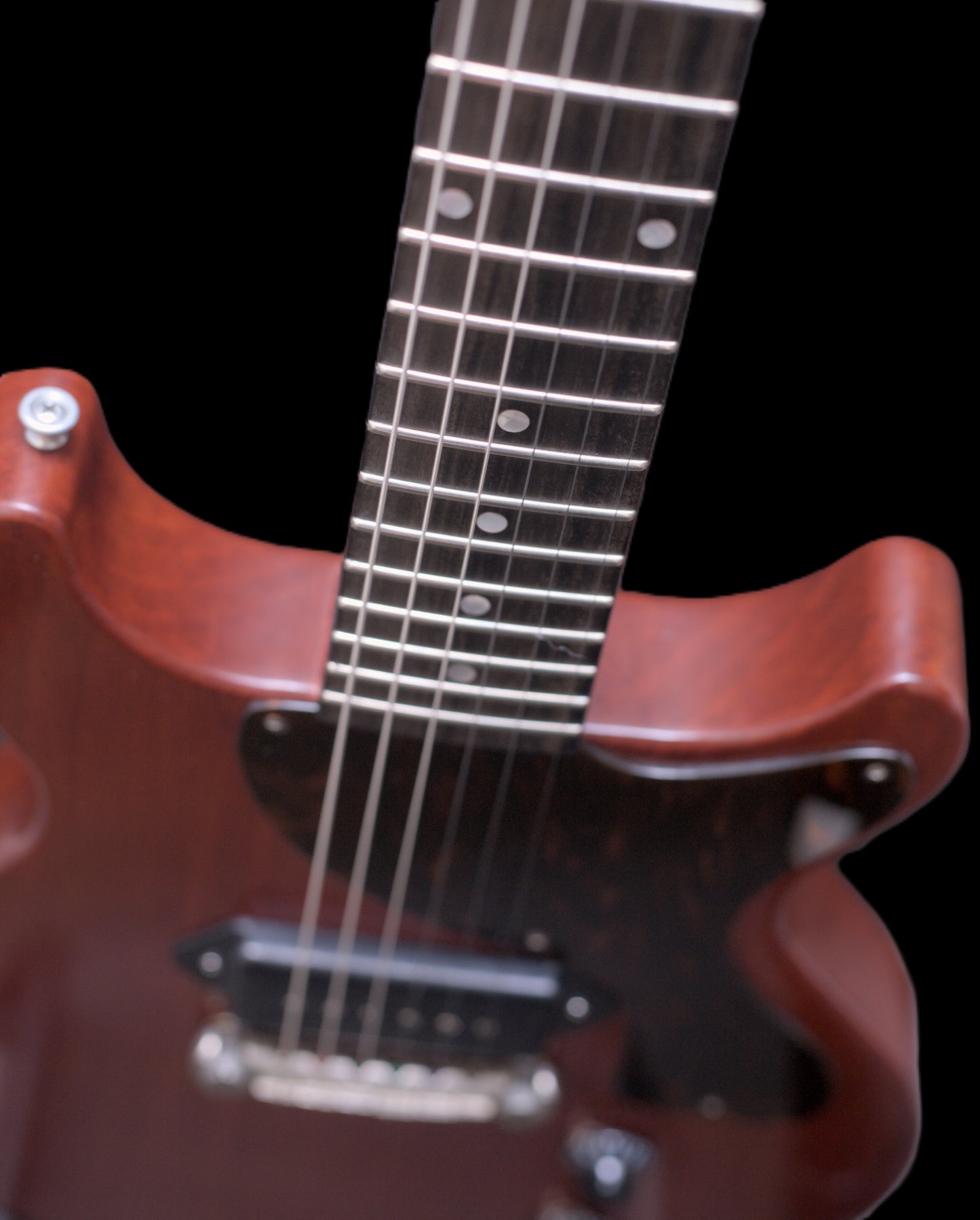 Eastman SB55DC/TV - Antique Classic (Cherry) w/ hard case - 6lbs 8oz - MINT