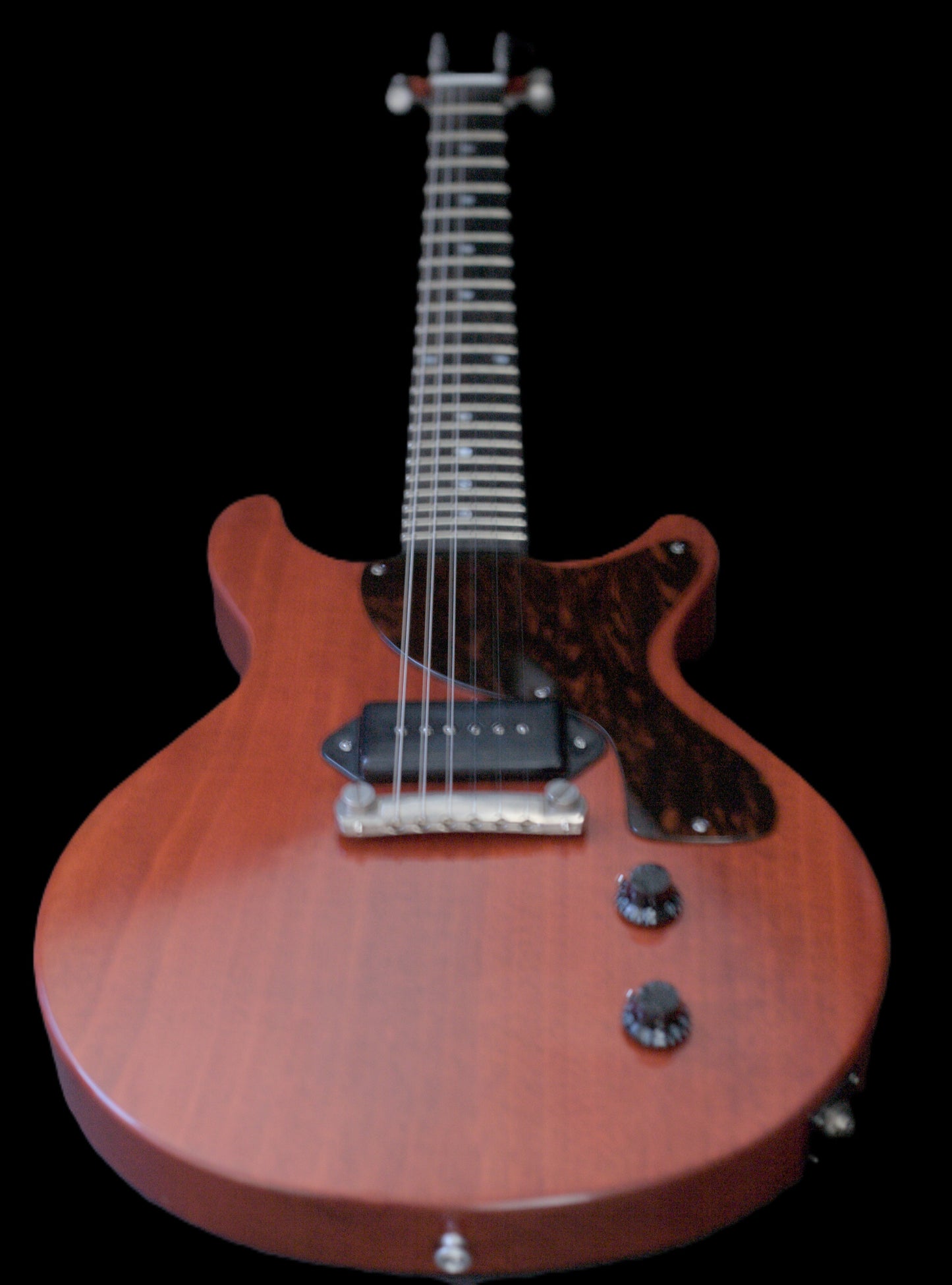 Eastman SB55DC/TV - Antique Classic (Cherry) w/ hard case - 6lbs 8oz - MINT