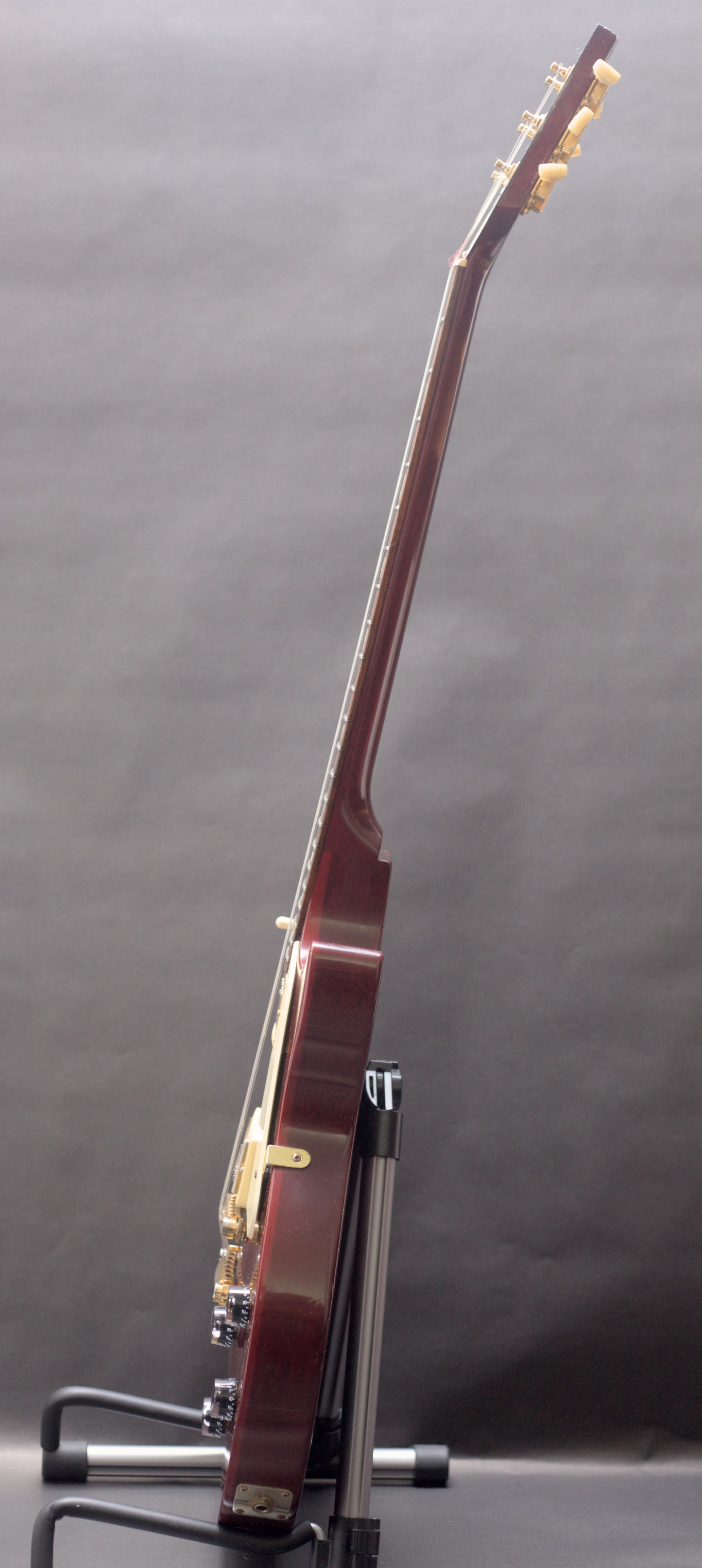 Gibson Les Paul Studio 2005 - Wine Red w/ Gold hardware