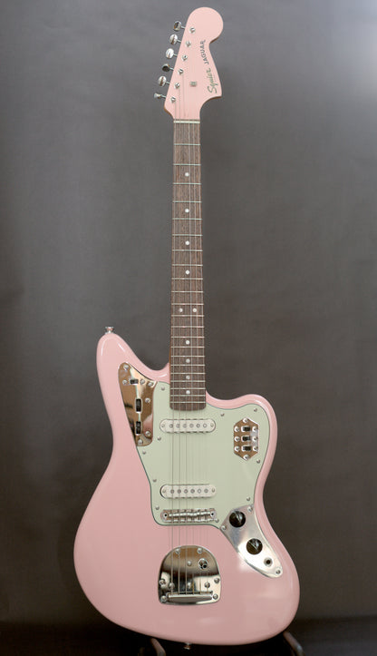 Squier FSR Classic Vibe '60s Jaguar, Shell Pink w/ matching headstock, Mint Condition, w/ Fender Gig Bag