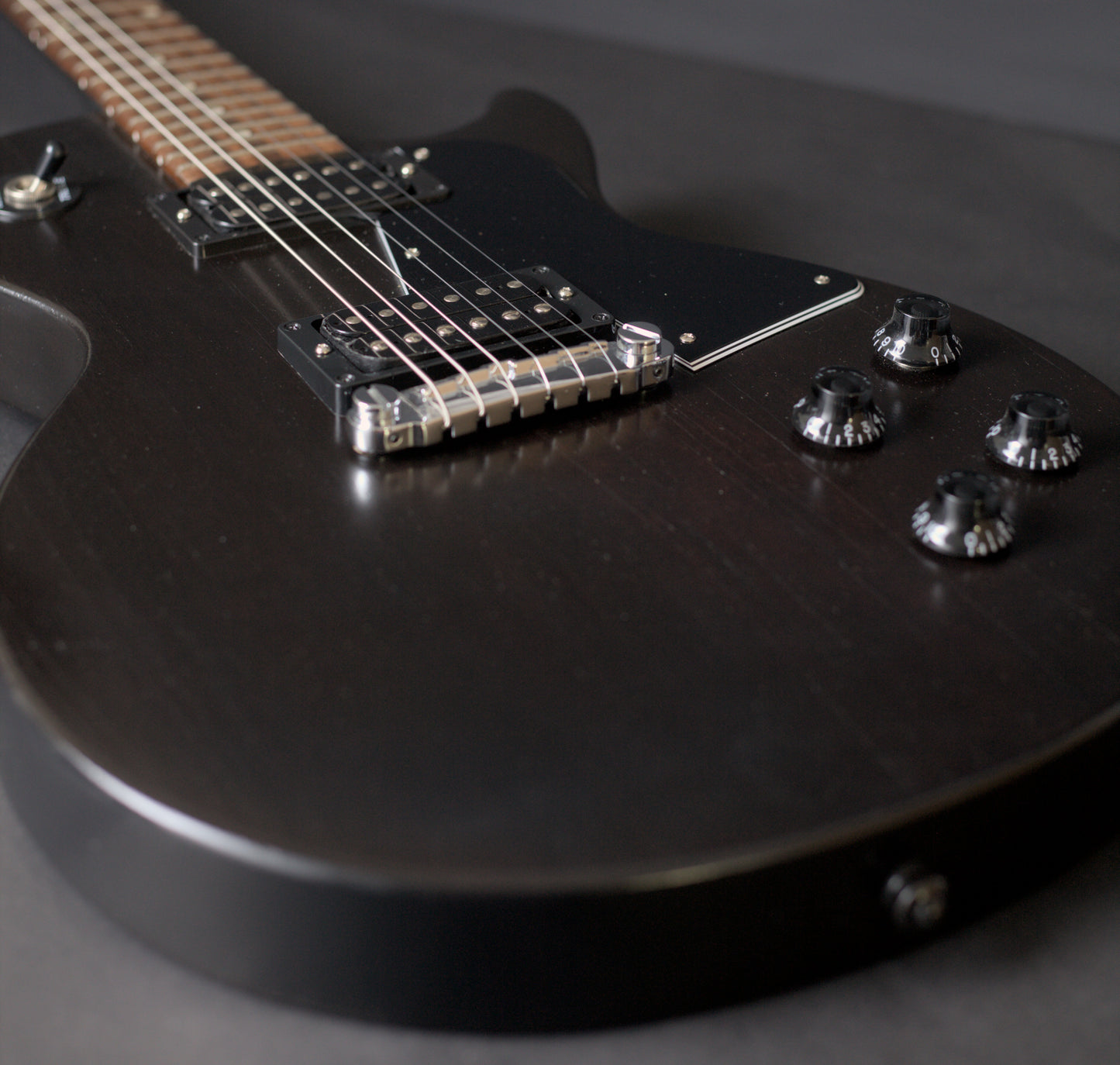 Gibson Les Paul Special Tribute Humbucker 2020 - Ebony Vintage Gloss