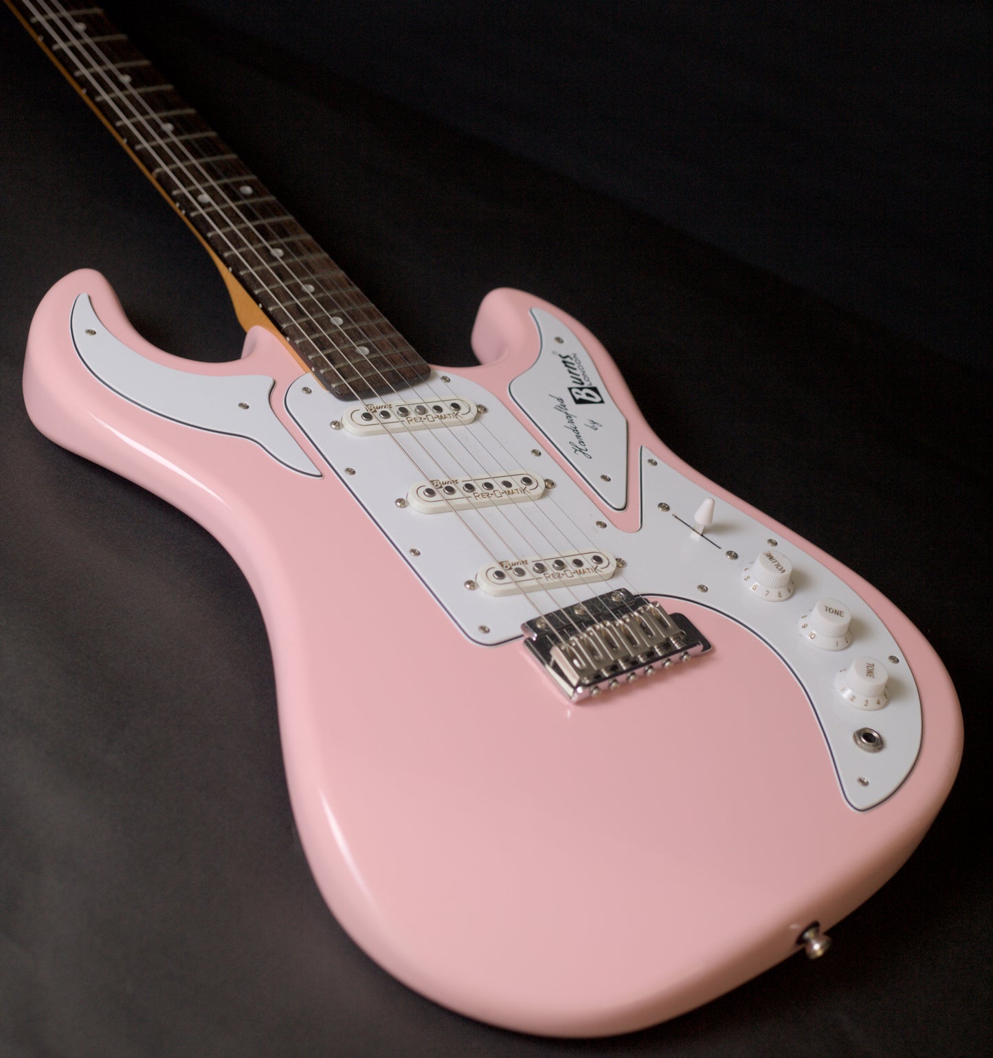 Burns Marquee Club Series 2021 - Shell Pink w/ gig bag