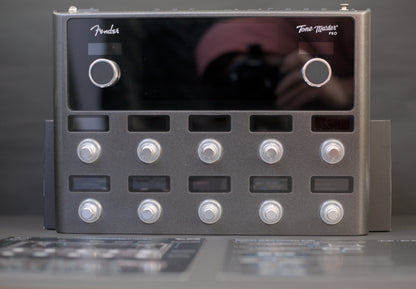 Fender Tone Master Pro, Multi-Effects Guitar Workstation - Black