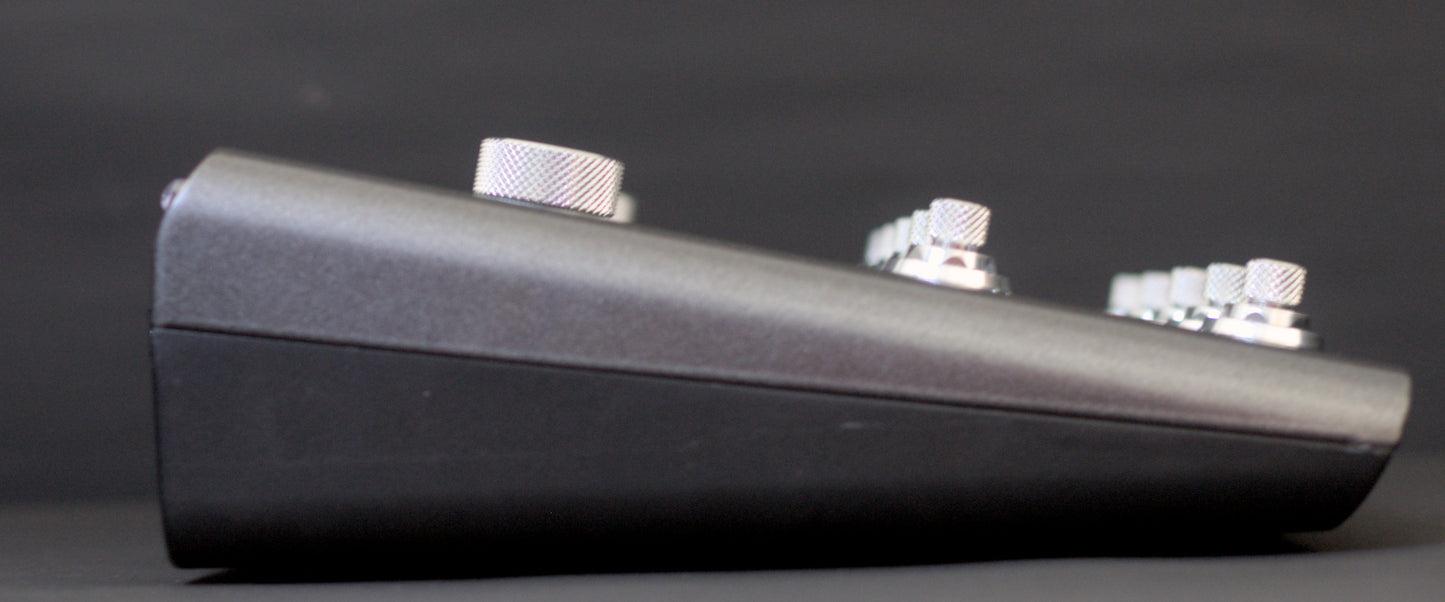 Fender Tone Master Pro, Multi-Effects Guitar Workstation - Black