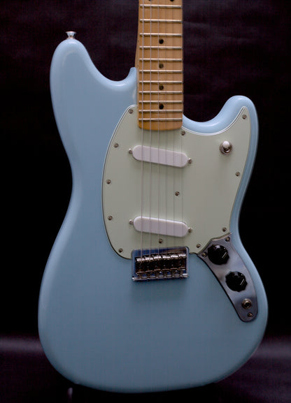 Fender Player Mustang, Sonic Blue, 2022