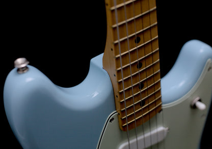 Fender Player Mustang, Sonic Blue, 2022