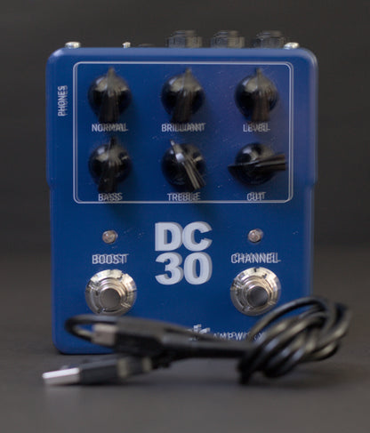 TC Electronic Ampworx Vintage Series DC30 Preamp Pedal (boxed)