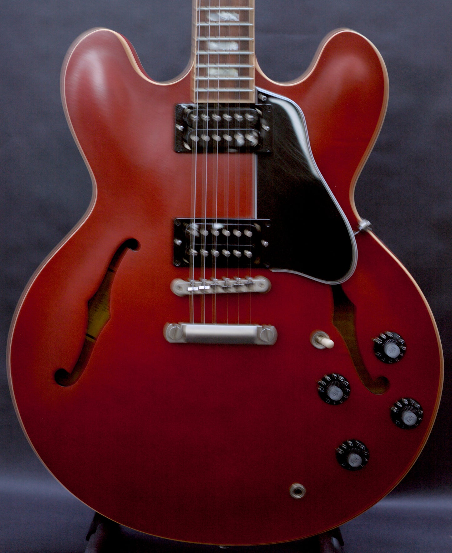 Gibson ES-335 Memphis, Block Inlay, 2018, Limited Run Satin Cherry