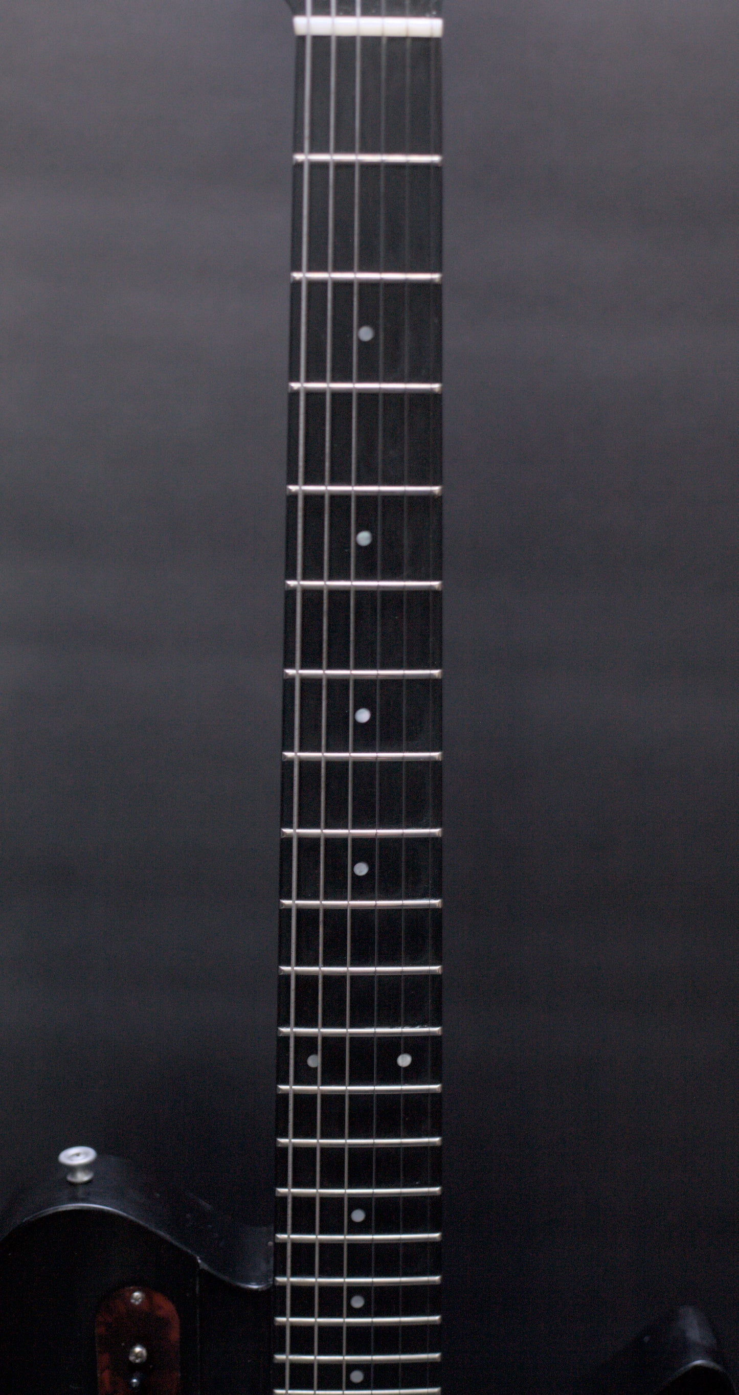 Eastman Juliet /v-B-BK Bigsby - Black Antique Varnish (7.7lbs)