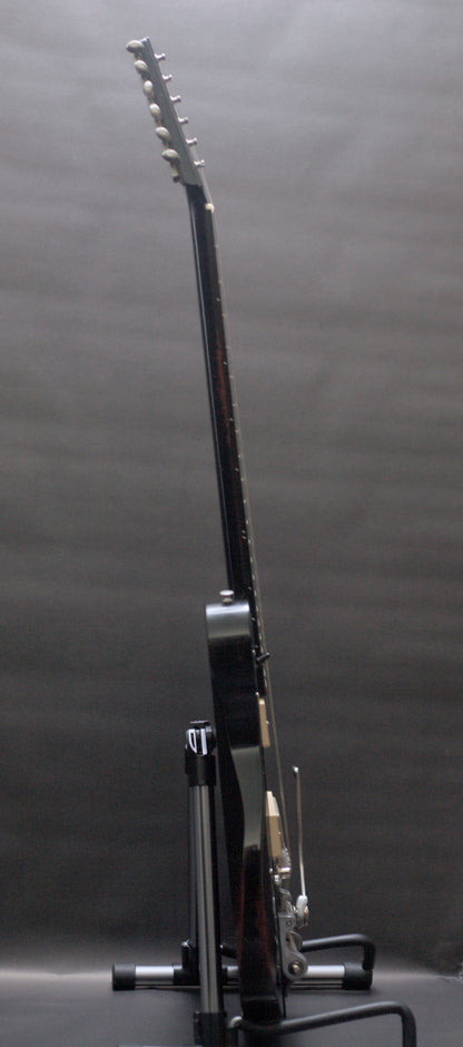 Eastman Juliet /v-B-BK Bigsby - Black Antique Varnish (7.7lbs)