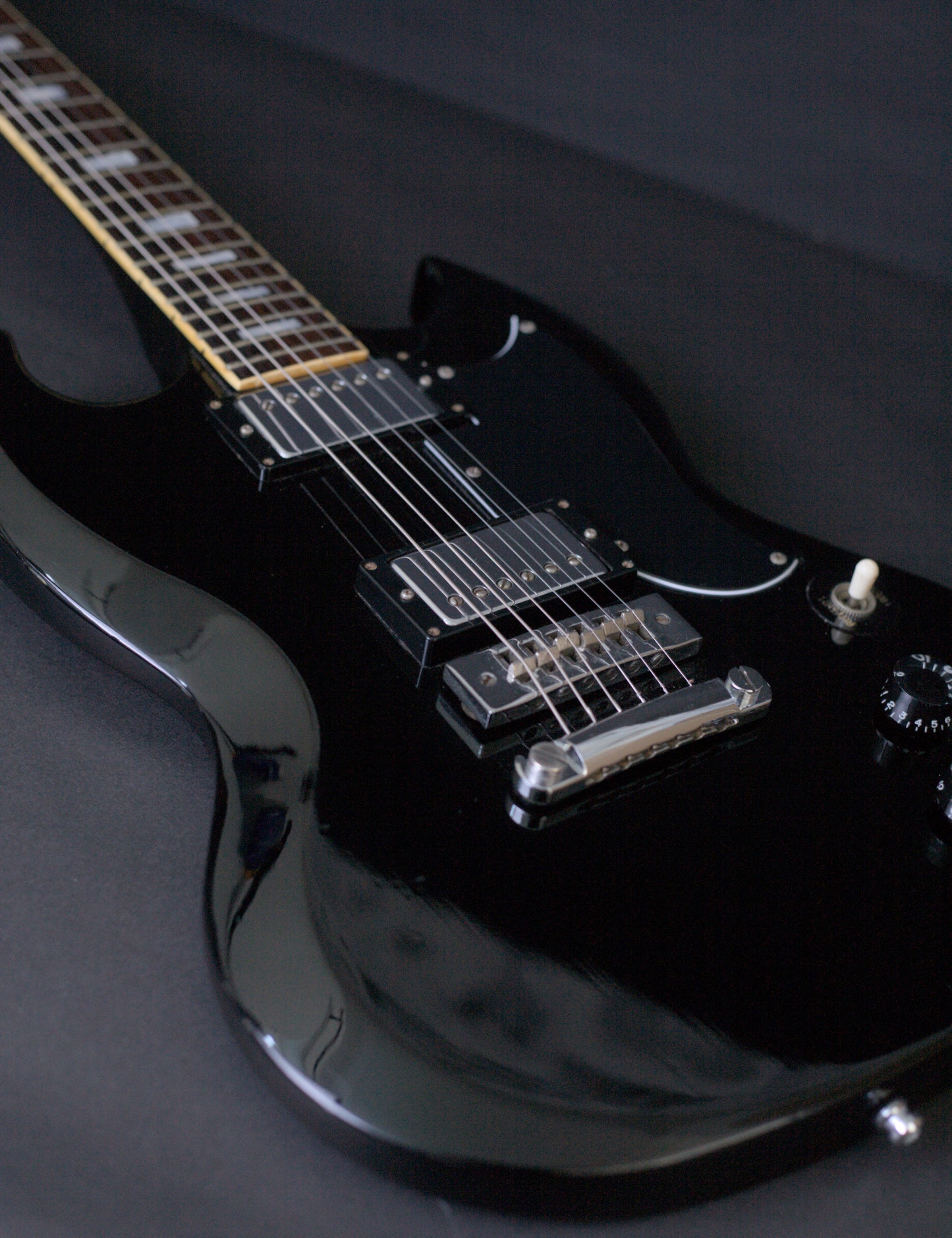 Tokai TSG-50 1984 SG MIJ Japan Black '57 PAF Pickups w/ case