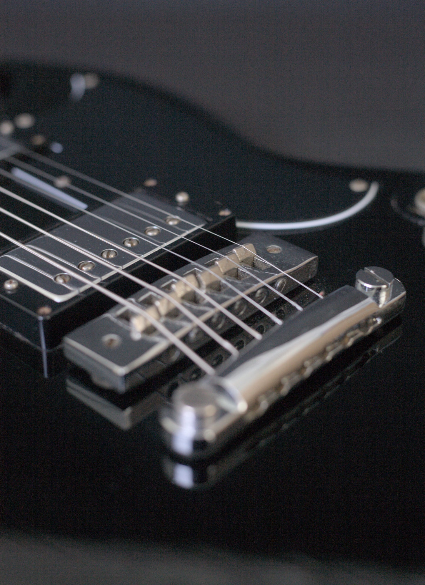 Tokai TSG-50 1984 SG MIJ Japan Black '57 PAF Pickups w/ case