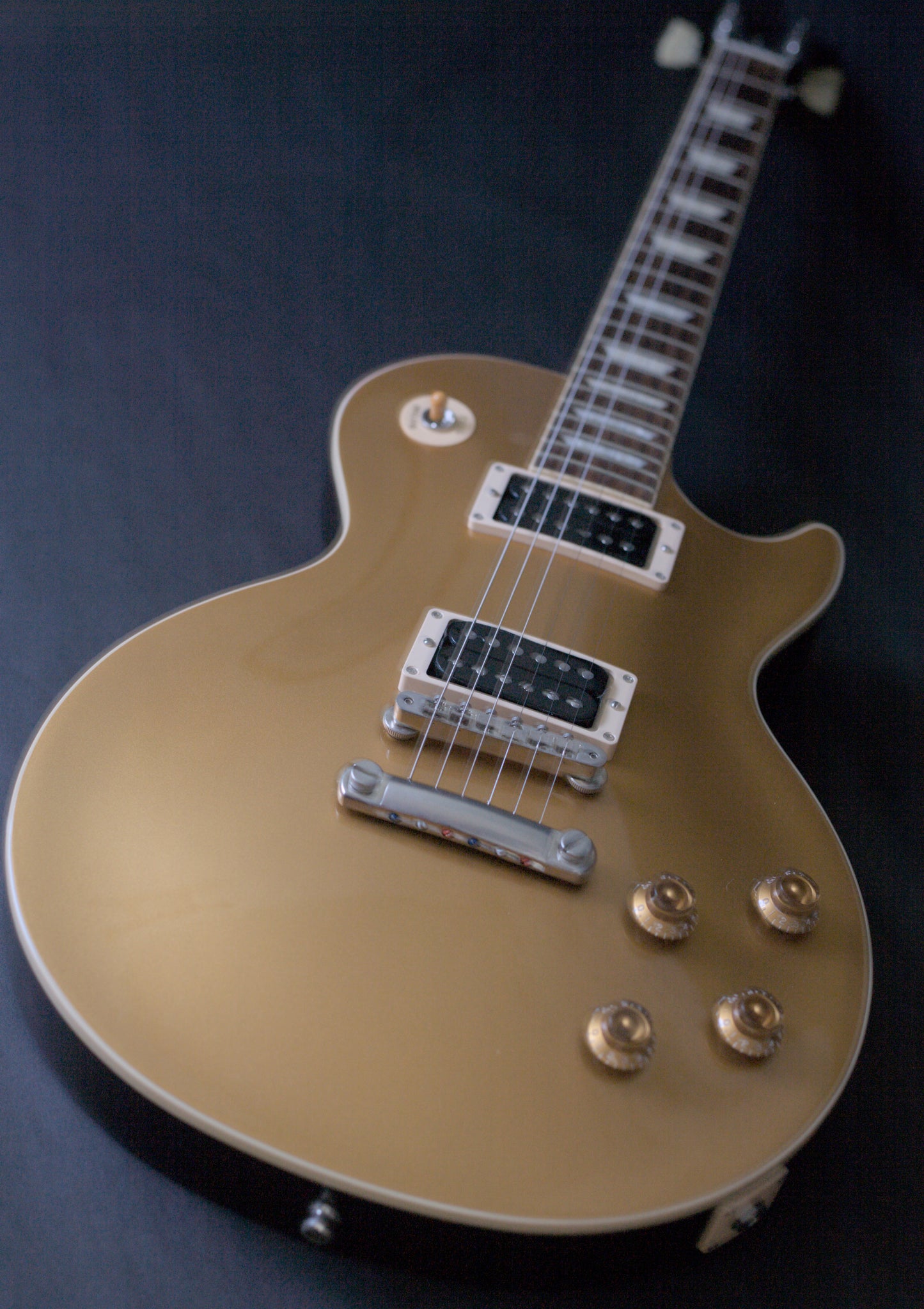 Gibson Slash "Victoria" Les Paul Standard 2021- Goldtop - Mint and unplayed