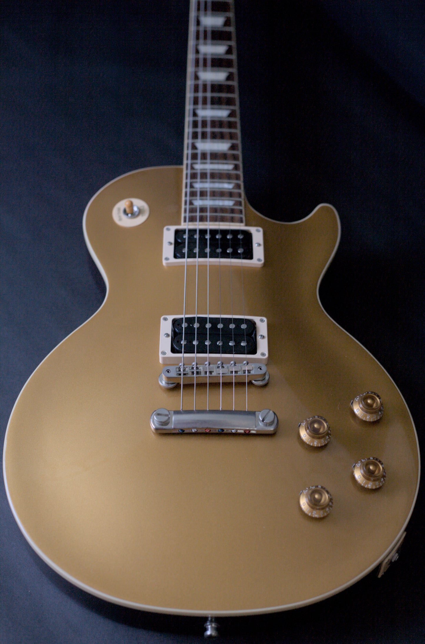 Gibson Slash "Victoria" Les Paul Standard 2021- Goldtop - Mint and unplayed