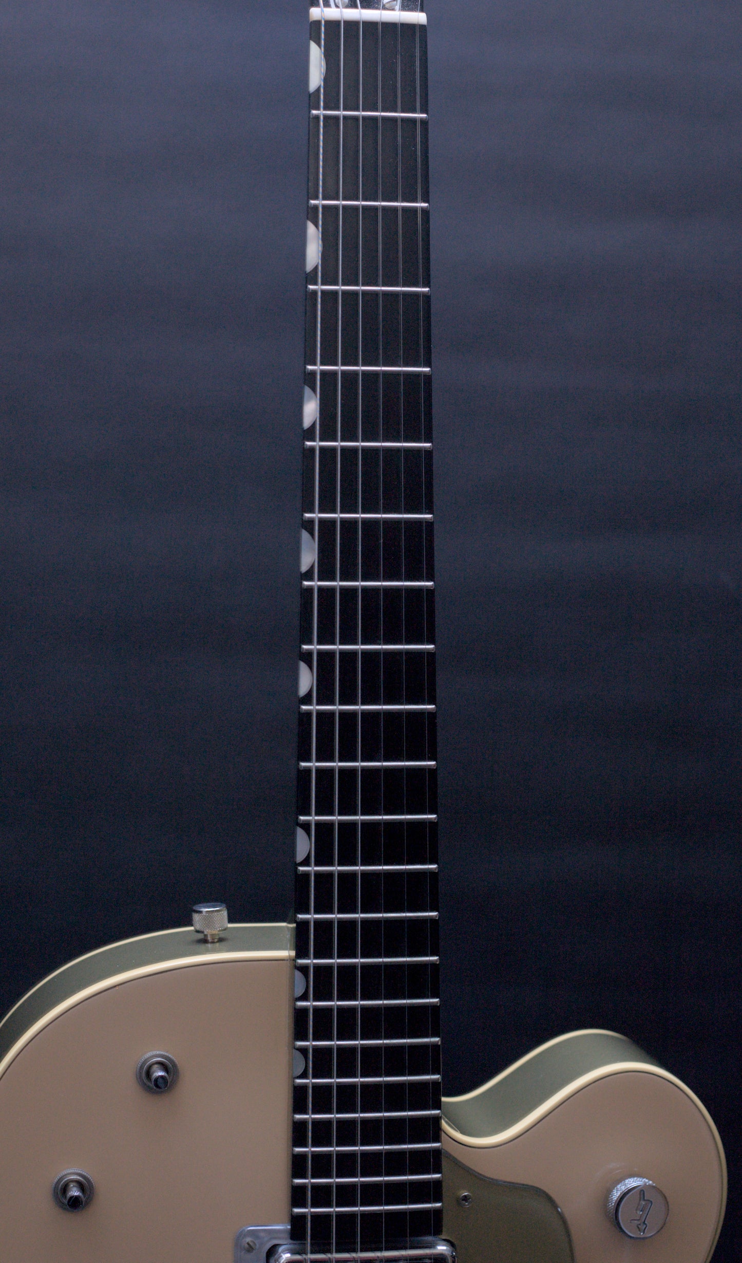 Gretsch G6118T-LTV 125th Anniversary – Jaguar Tan – 2011 - Mint Condition – OHSC & Case Candy
