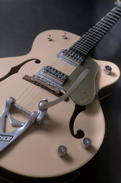 Gretsch G6118T-LTV 125th Anniversary – Jaguar Tan – 2011 - Mint Condition – OHSC & Case Candy