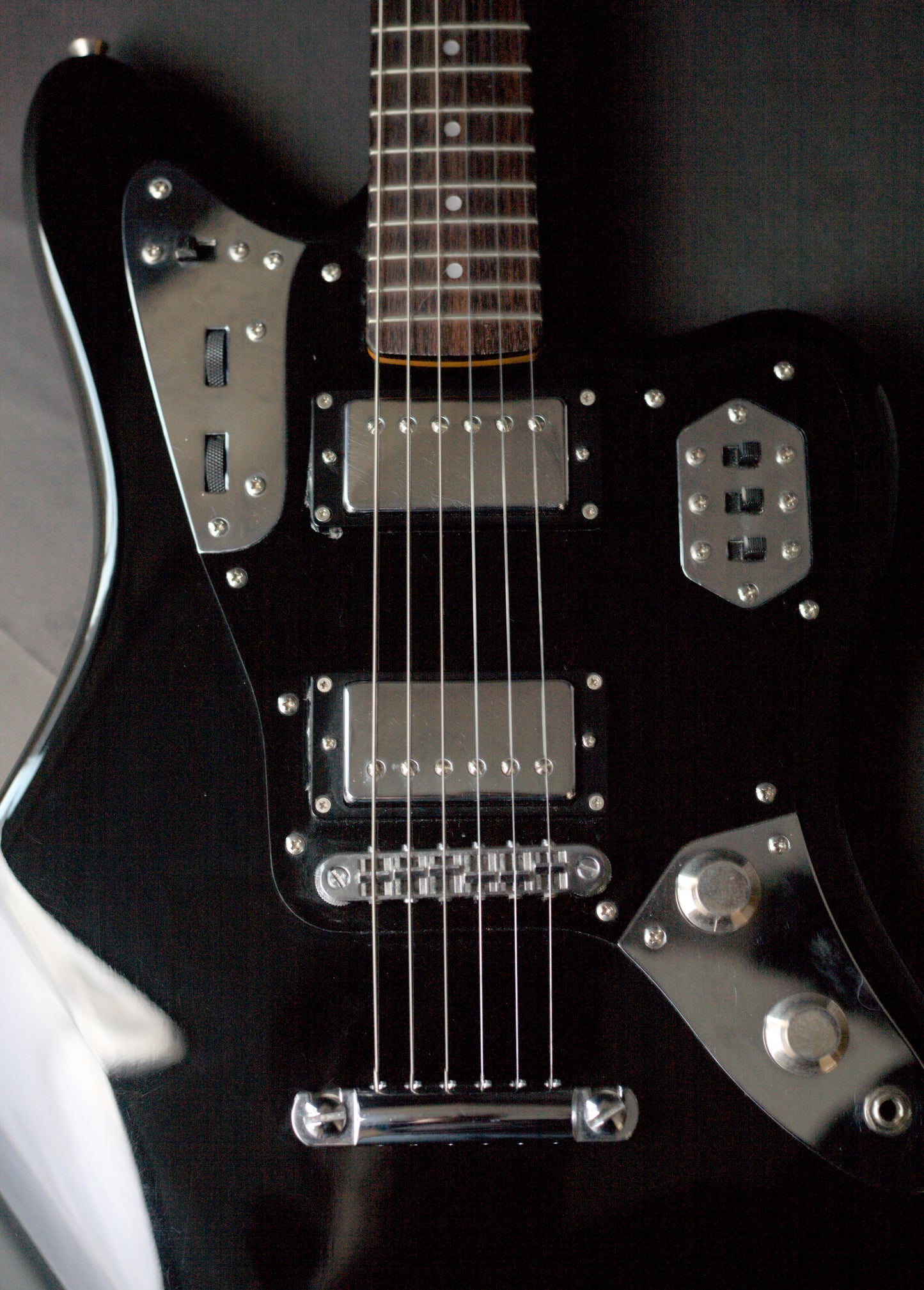 Fender Jaguar Special Edition HH w/ matching headstock, Made In Japan, Black