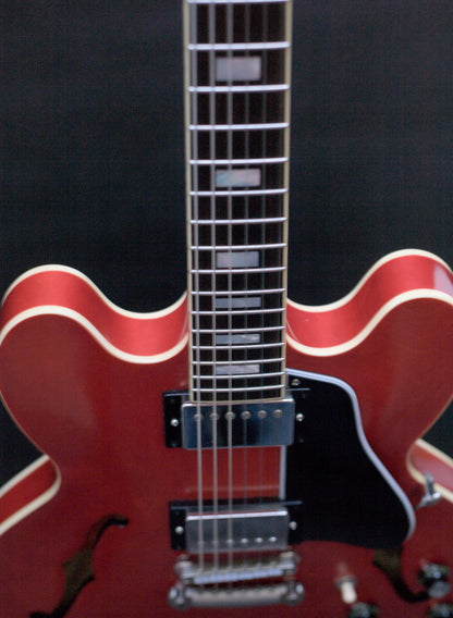 Epiphone Inspired by Gibson Custom 1962 ES-335 Reissue – Sixties Cherry