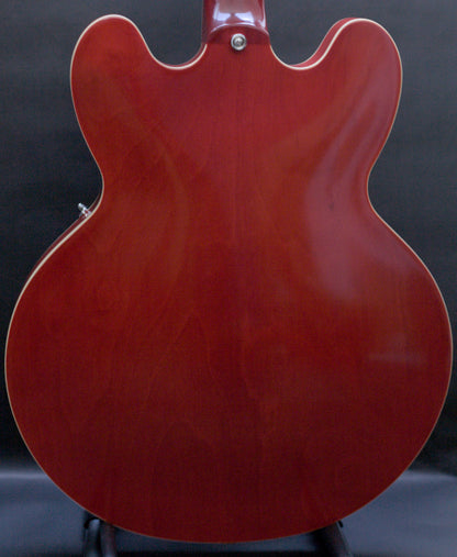 Epiphone Inspired by Gibson Custom 1962 ES-335 Reissue – Sixties Cherry