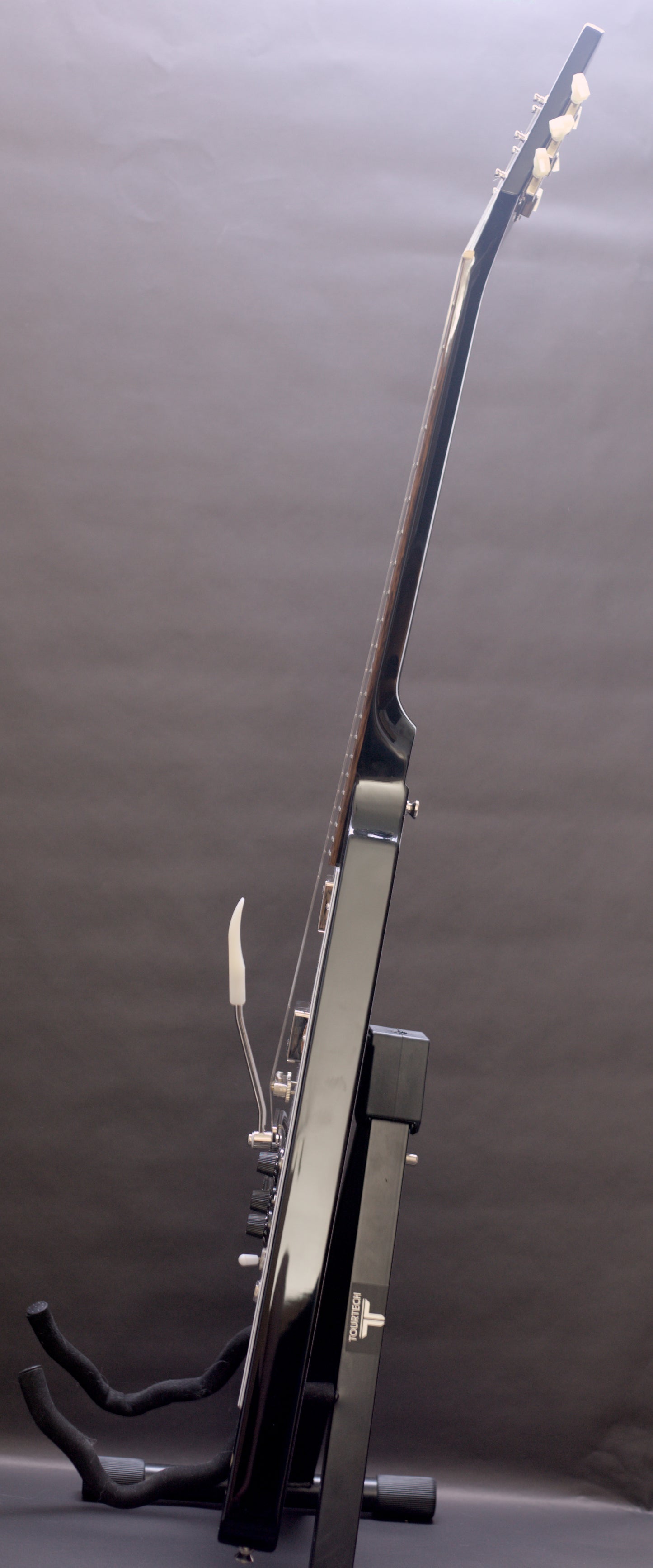 Epiphone Jimi Hendrix Signature "Love Drops" Flying V