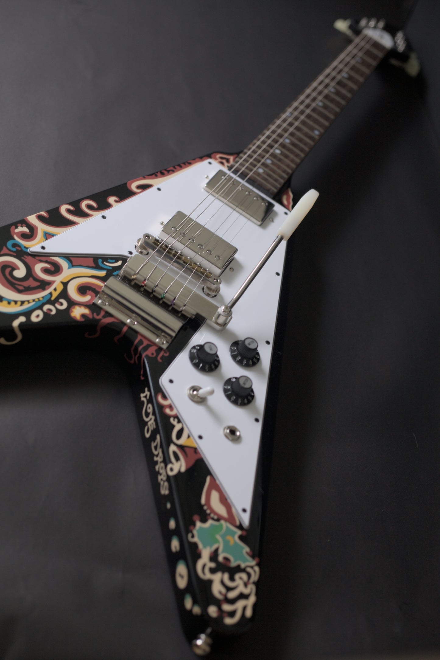 Epiphone Jimi Hendrix Signature "Love Drops" Flying V