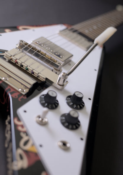 Epiphone Jimi Hendrix Signature "Love Drops" Flying V