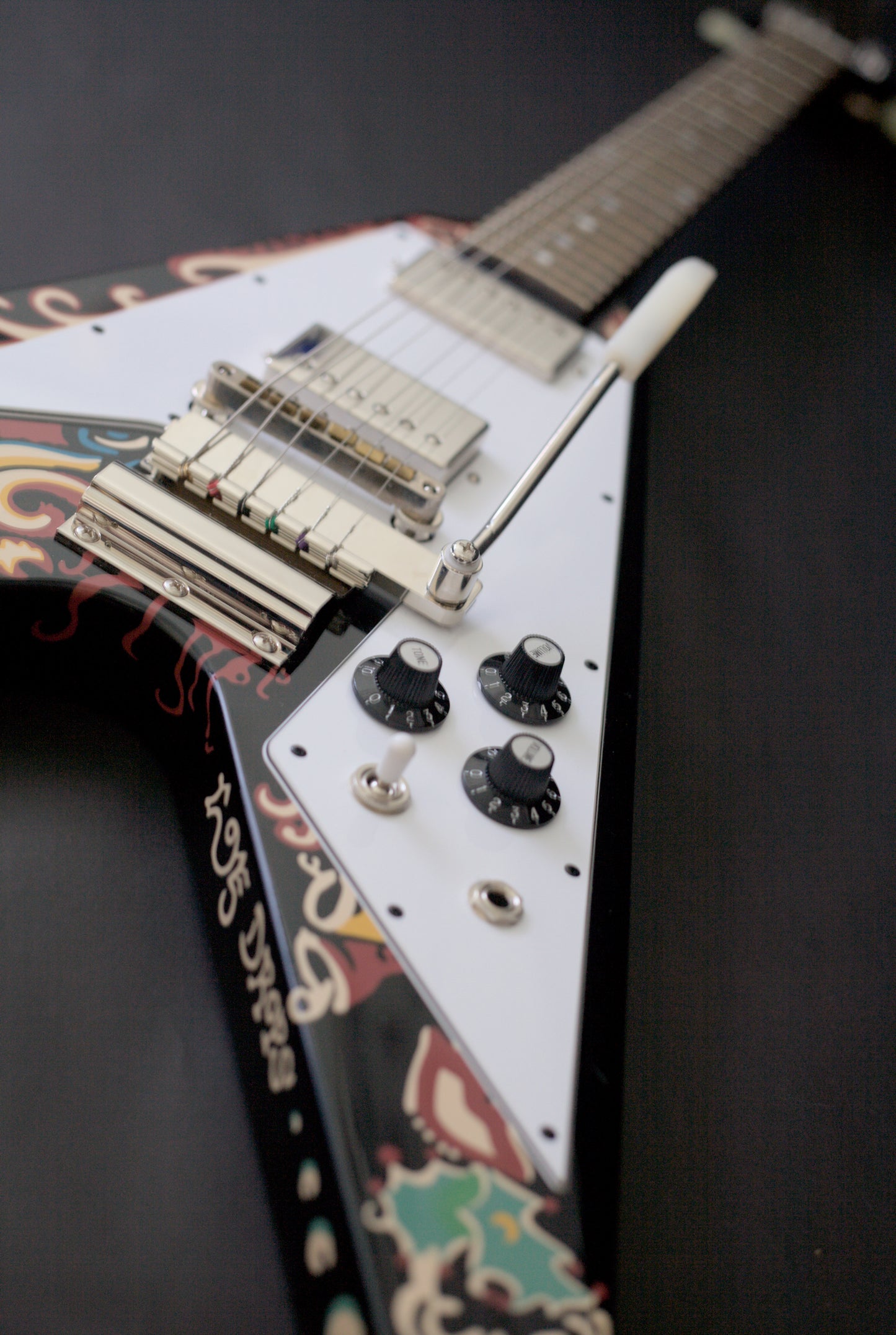 Epiphone Jimi Hendrix Signature "Love Drops" Flying V