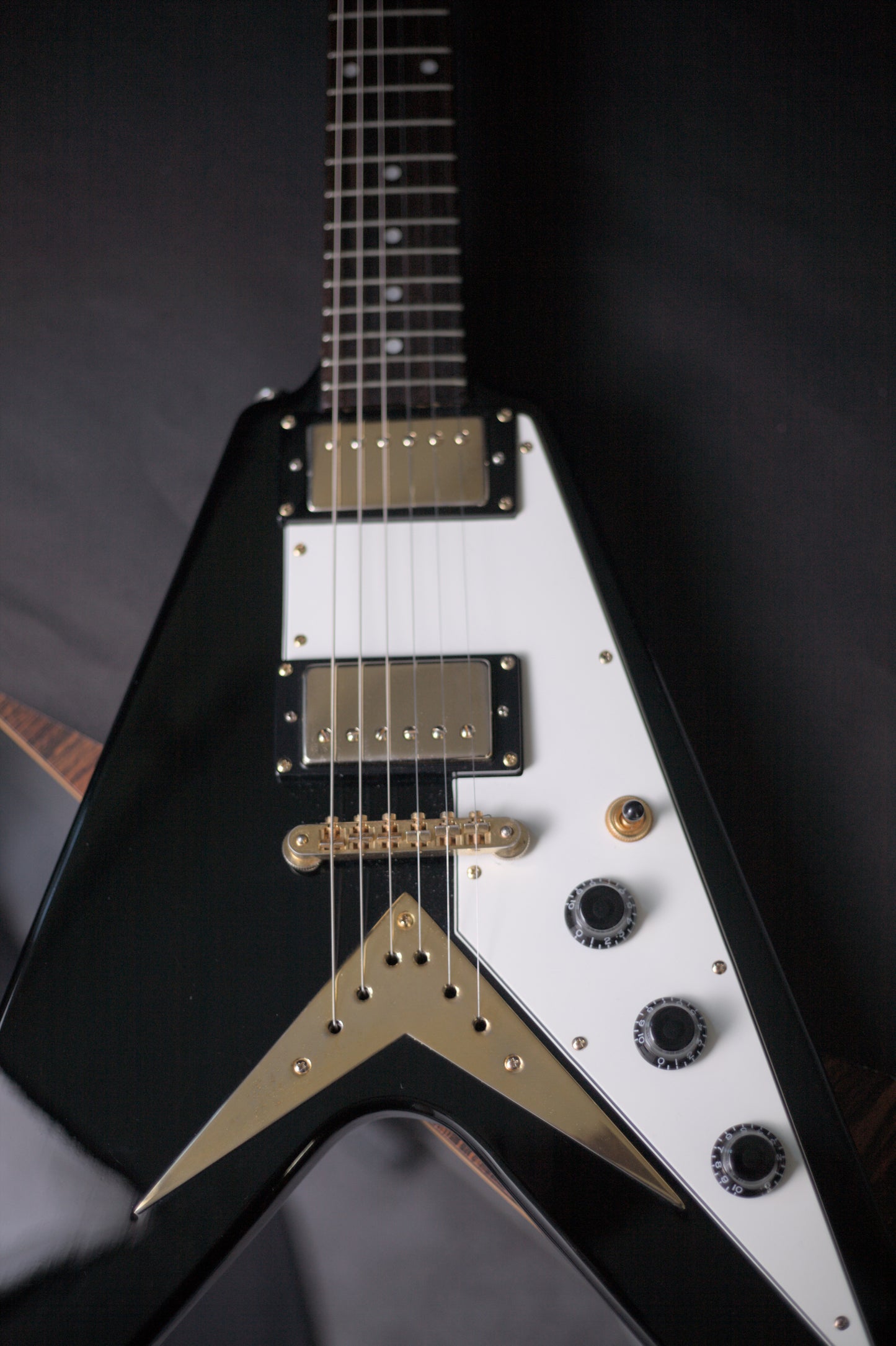 2000 Epiphone '58 Korina Flying V, Ebony - Made in Korea, w/ hard case