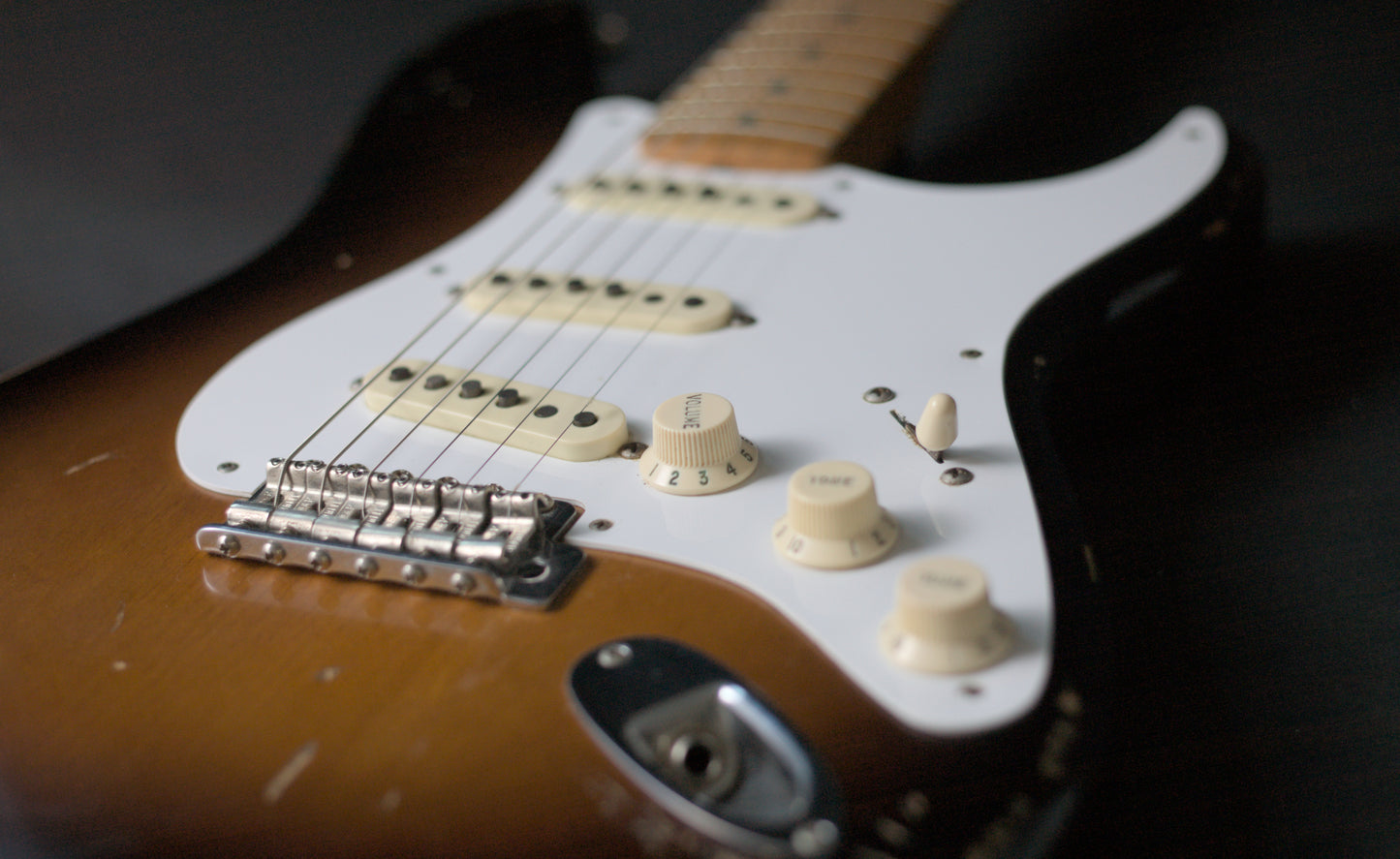 Fender Road Worn '50s Stratocaster - 2-Color Sunburst