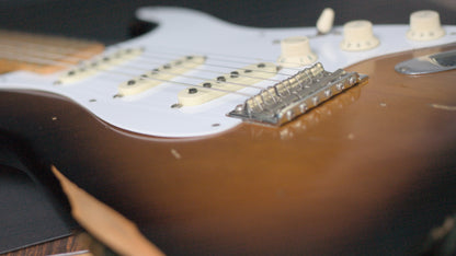 Fender Road Worn '50s Stratocaster - 2-Color Sunburst