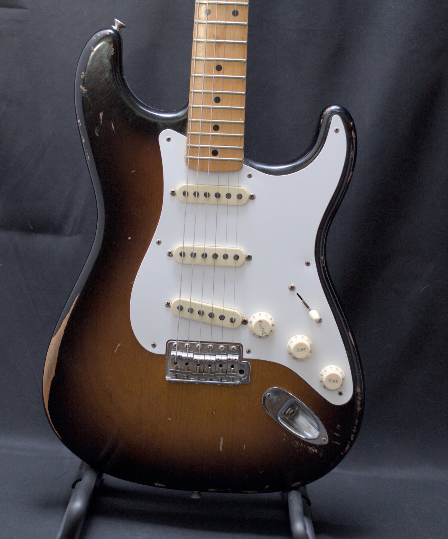 Fender Road Worn '50s Stratocaster - 2-Color Sunburst