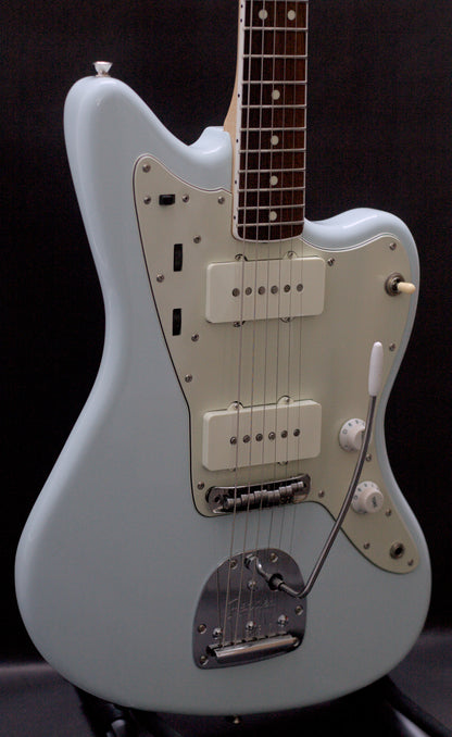 Fender Japan FSR Traditional II ‘60s Jazzmaster – Sonic Blue Matching Headstock – Kinko Music Exclusive – MIJ