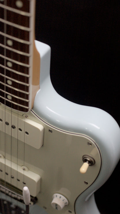 Fender Japan FSR Traditional II ‘60s Jazzmaster – Sonic Blue Matching Headstock – Kinko Music Exclusive – MIJ